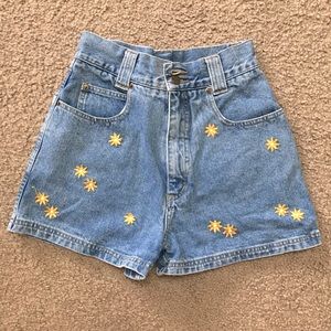 Vintage high waisted shorts
